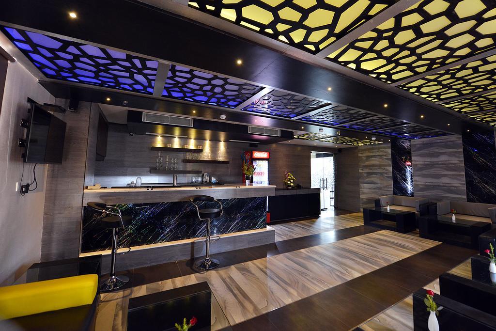艾思诺酒店-加尔各答机场店 外观 照片